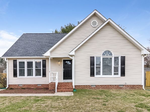 4 Olde Charles Towne Ct