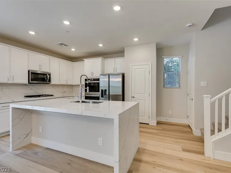 1599 Pacific Baza St — Photo 22
