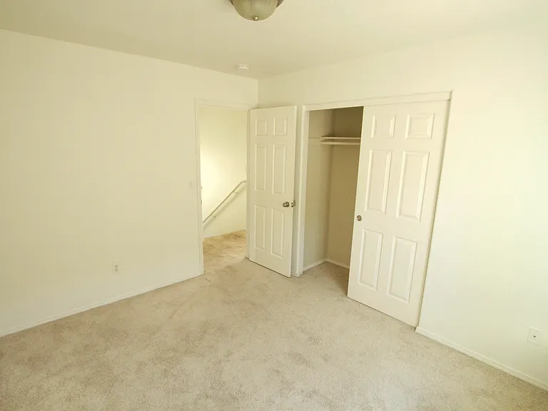 6664 SE 72nd Ave — Photo 8