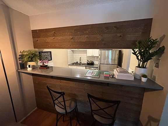 Quartz counters