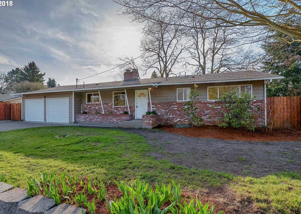 1st image of 1100 NE 87th Ave