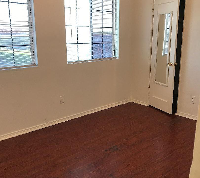 1st image of 3554 W Slauson Ave #2