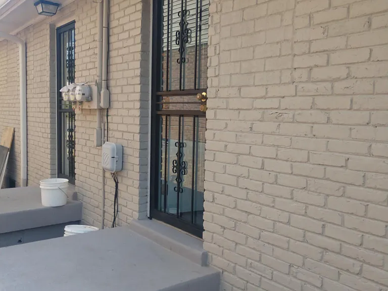 1517 21st Ave N #B — Photo 12