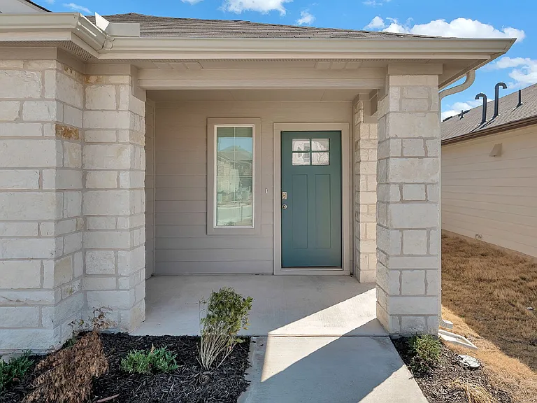 585 Apache Plum Dr — Photo 4