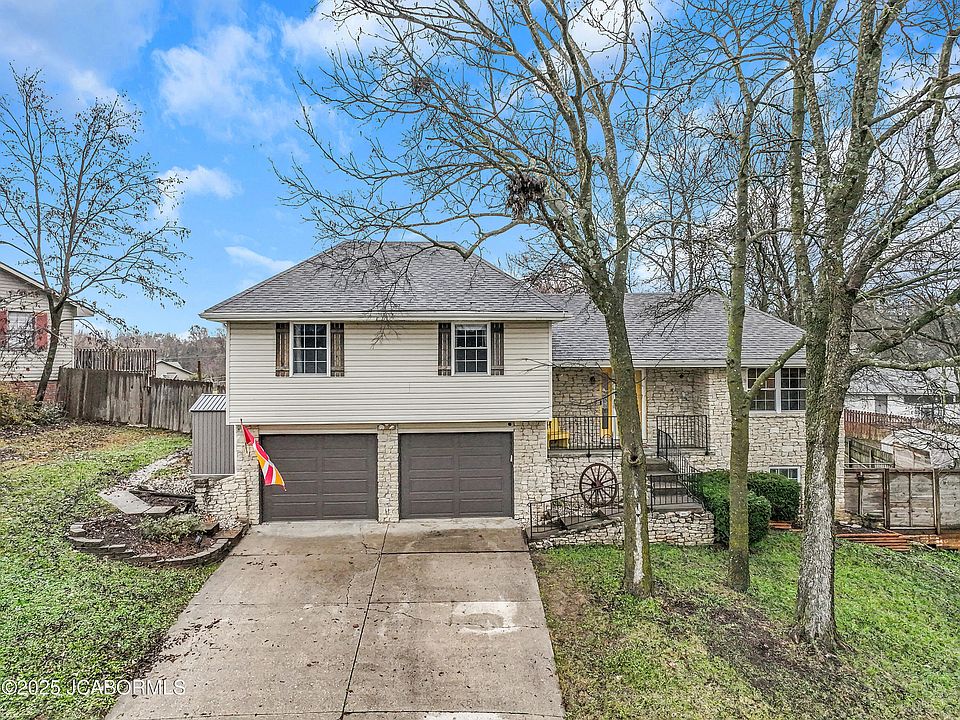 1st image of 720 Joseph Dr