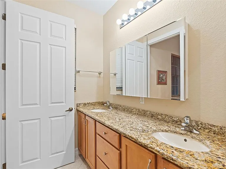 6100 Jessie Harbor Dr #202 — Photo 12