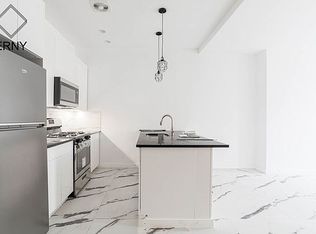 195 Palmetto St #2B, Brooklyn, NY 11221