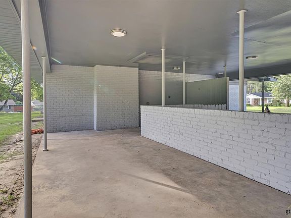 5th image of 2028 Waunell Dr