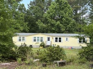 305 Woodpecker Pkwy, Rocky Point, NC 28457