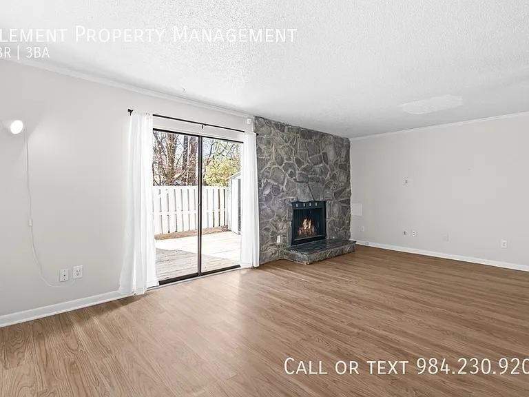 7163 Sandy Creek Dr — Photo 16