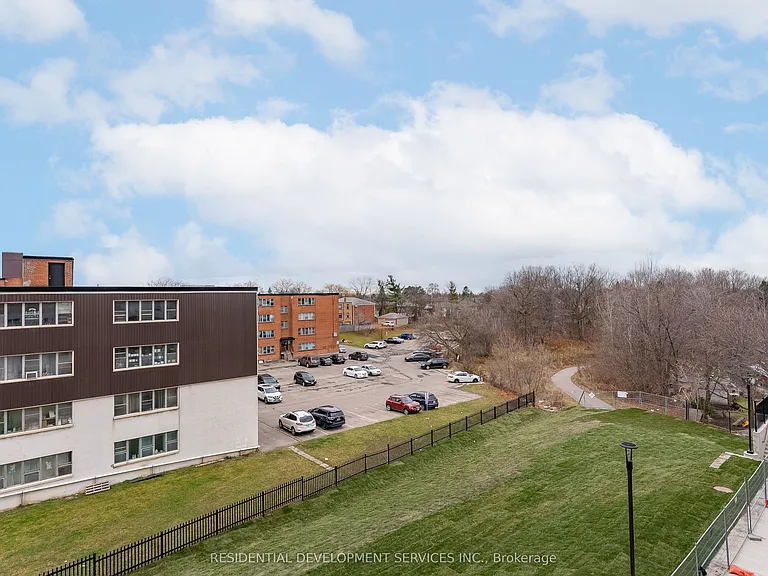3100 Keele St #332 — Photo 19