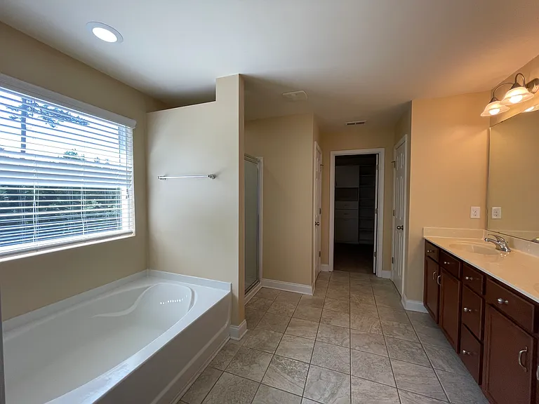 3509 Deborah Dr — Photo 24