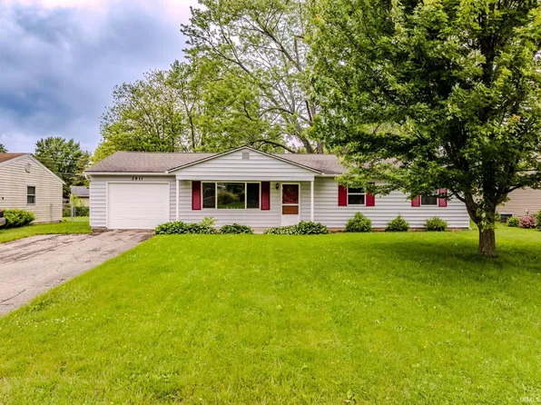 3911 N Oakwood Ave, Muncie, IN 47304