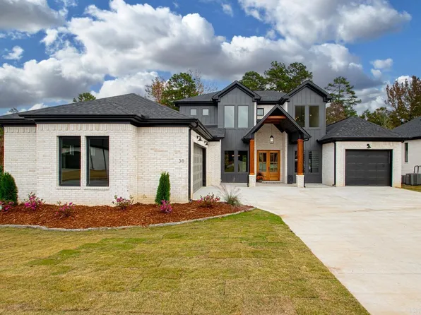 30 Corlay Dr, Little Rock, AR 72223