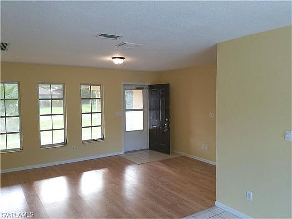 4th image of 208 5th Ave