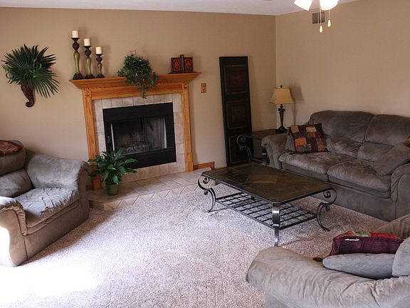 Living Room w/ Fireplace