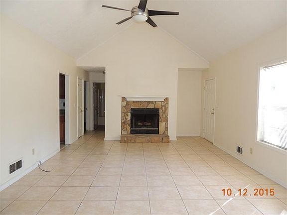 4th image of 2934 Shane Dr