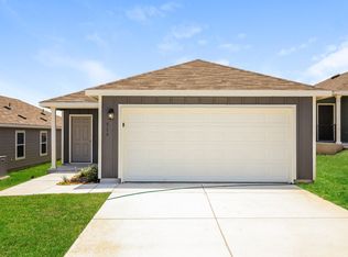 519 Roquefort St, New Braunfels, TX 78130