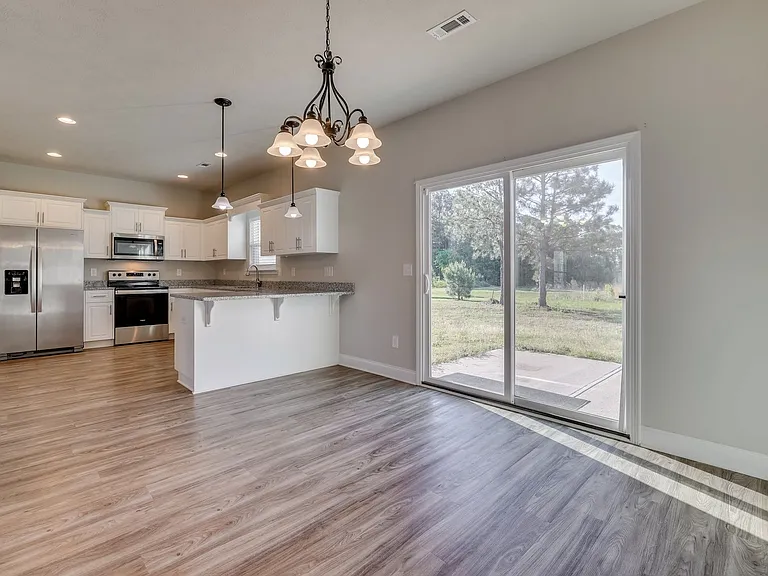 340 Fox Haven Dr — Photo 10