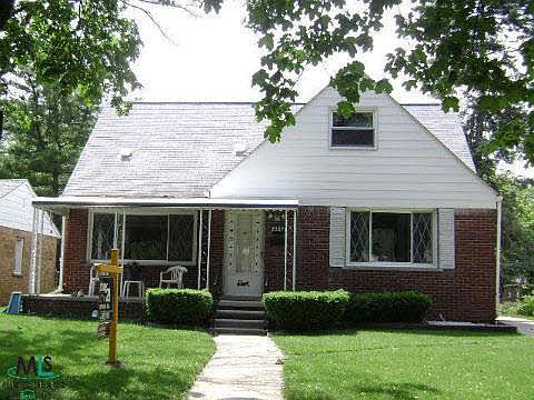 1st image of 23071 Geneva St