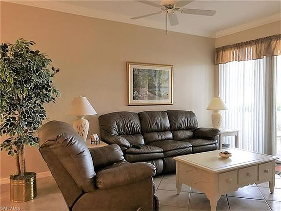 4th image of 8247 Parkstone Pl #102