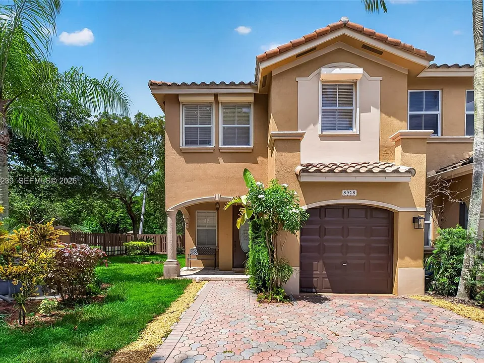 8928 SW 109th Ave