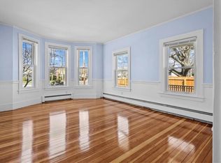 292 Pleasant St UNIT 1, Rumford, RI 02916
