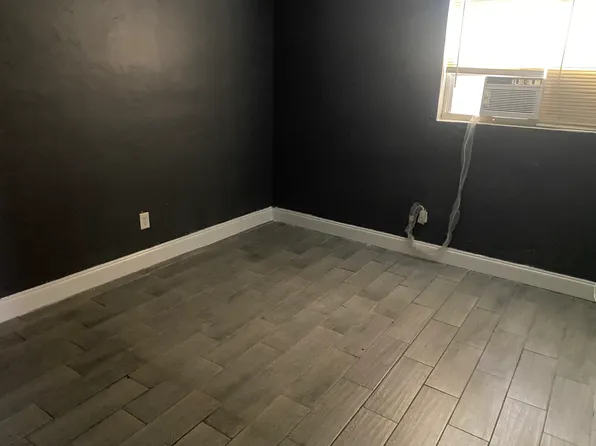 1600 NW 59th St APT 2, Miami, FL 33142