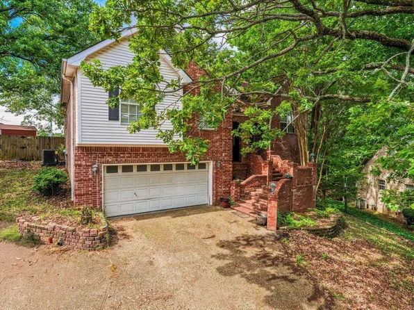3075 Sassy Rd, Conway, AR 72034