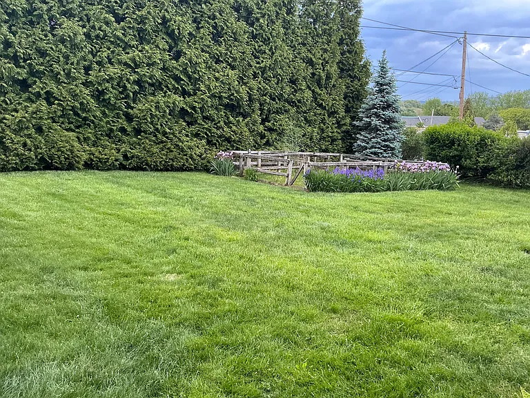 1205 E Wyomissing Blvd — Photo 3