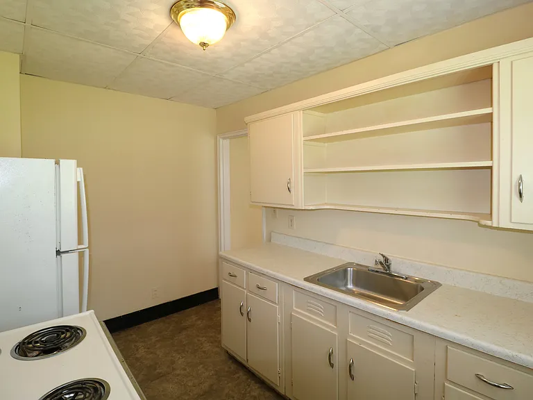 2509 A Miller Park Cir #A — Photo 8