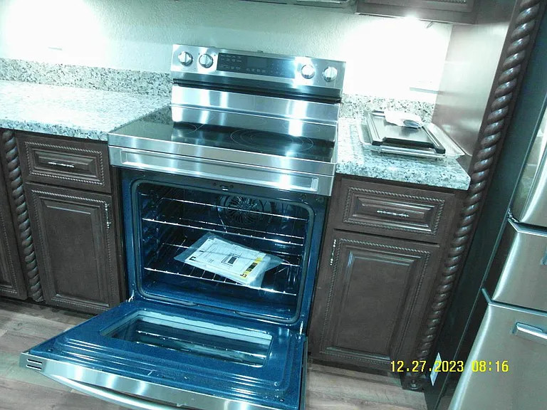 905 W Saint John Rd — Photo 5