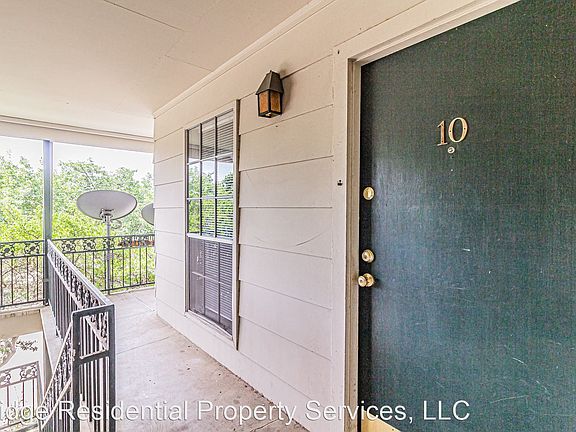 4th image of 4901 Bryce Ave APT 10