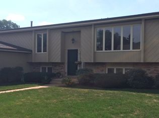 507 Arapaho Trl, Lake Villa, IL 60046