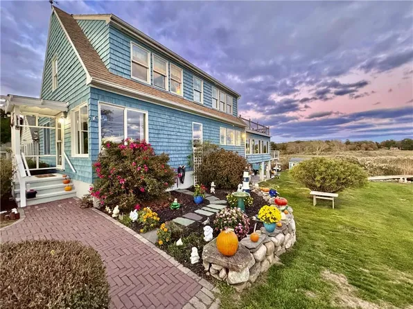 71 Wolcott Ave, Stonington, CT 06378