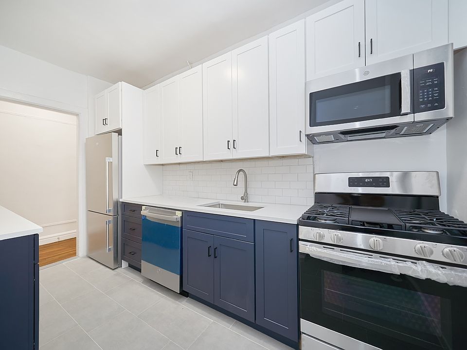 1st image of 56 Bennett Ave #4L1