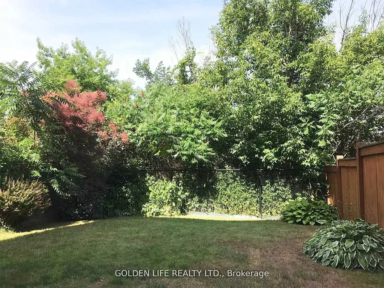 187 Riverwalk Dr — Photo 4