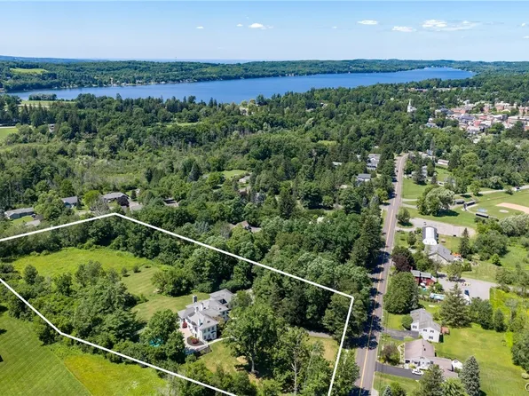39 Chenango St, Cazenovia, NY 13035