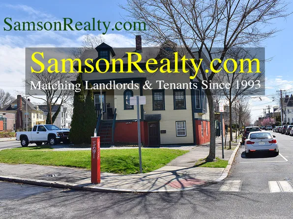 298 Hope St, Providence, RI