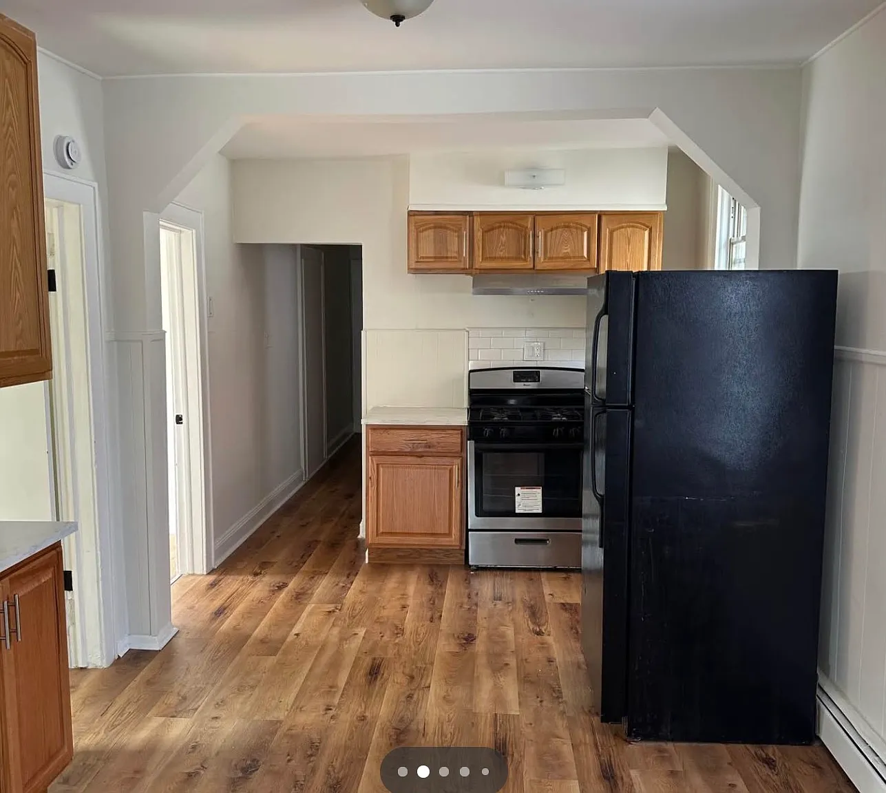 2 bed, 1354 sqft, $2,700 — Photo 2