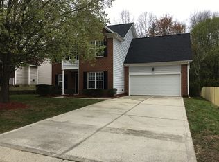 3825 Sipes Ln, Charlotte, NC 28269