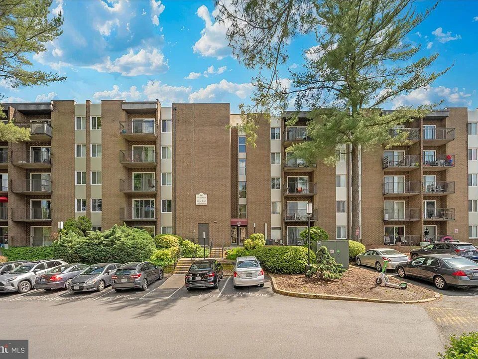 60 S Van Dorn St #511