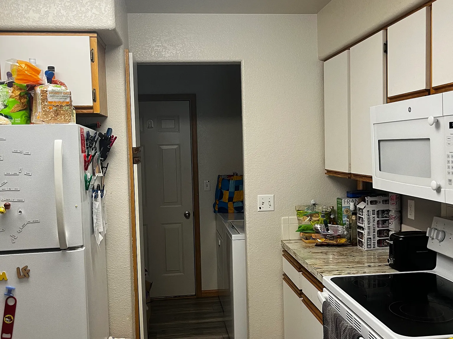3 bed, 1500 sqft, $750 — Photo 2