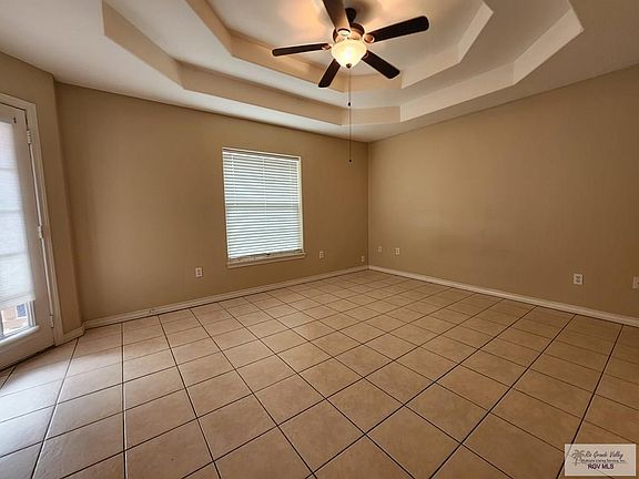 3rd image of 809 N 26th St