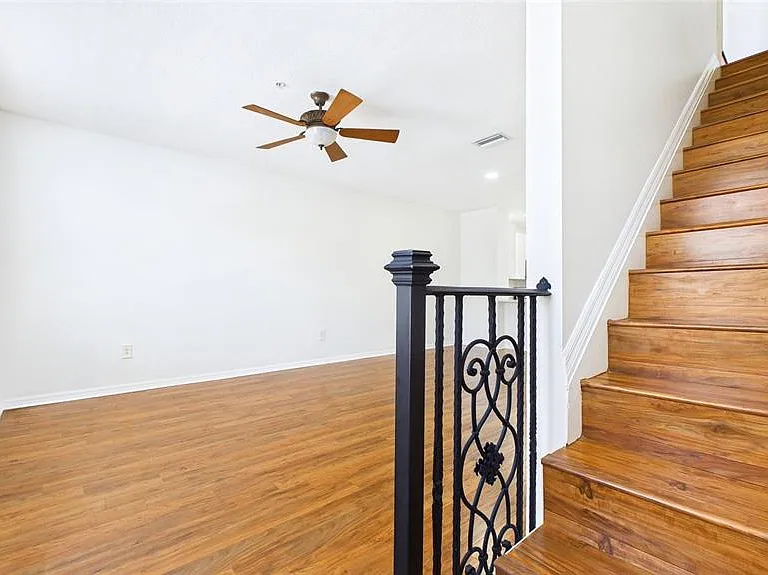 3175 Bayshore Oaks Dr — Photo 12