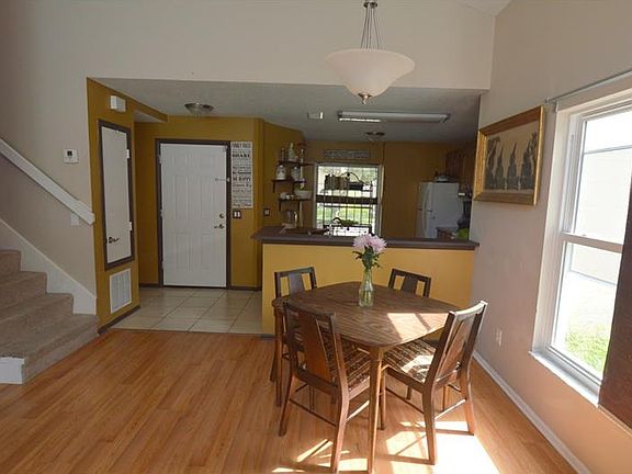 4th image of 1288 Crossfield Dr