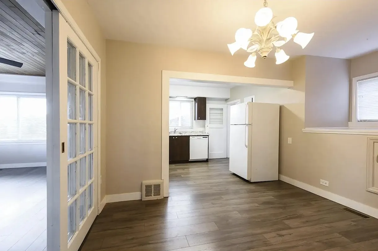 2 bed, 847 sqft, $2,950 — Photo 1