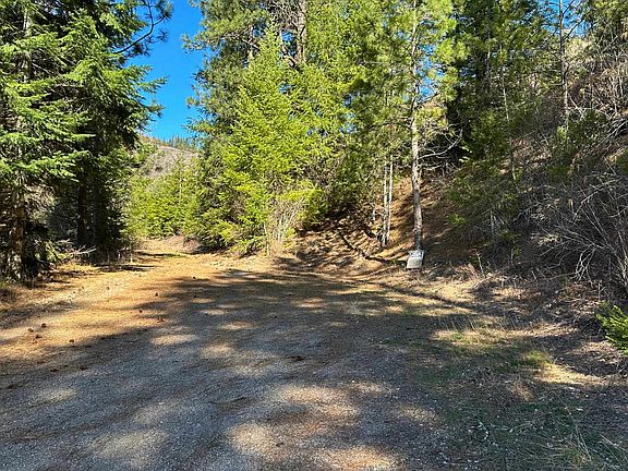 4th image of 4143 N Deer Lake Rd