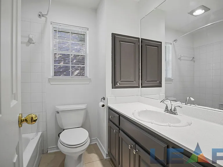 8704 Moss Hill Rd — Photo 17