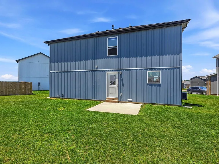 1753 E Macon St — Photo 24